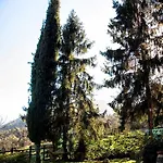 La Capanna Rossa Bed & Breakfast
