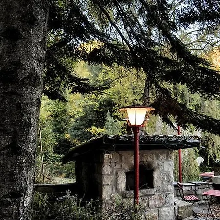 La Capanna Rossa Couette-café San Romolo