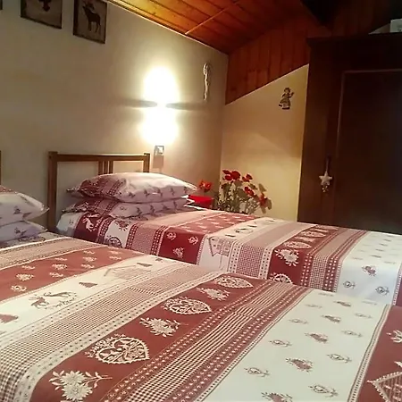La Capanna Rossa Bed & Breakfast *