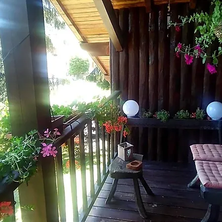 La Capanna Rossa Bed & Breakfast *