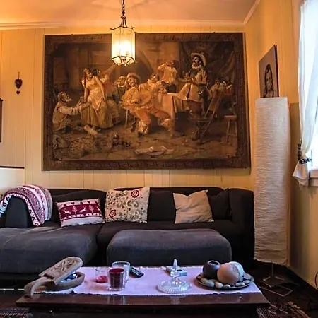 La Capanna Rossa Bed & Breakfast *